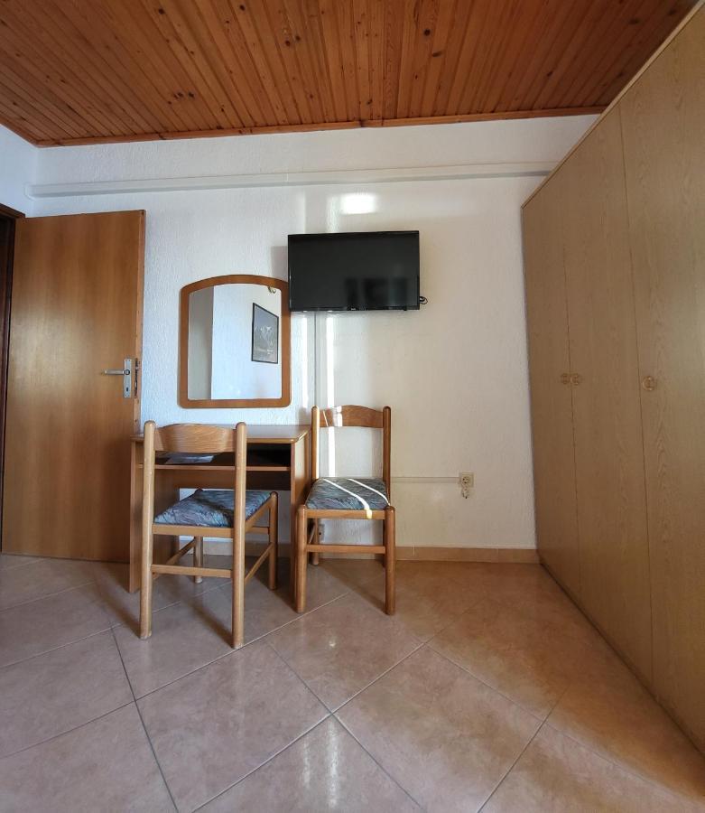 Apartmani Mira Supetarska Draga Exterior foto