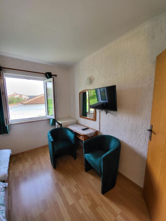 Apartmani Mira Supetarska Draga Exterior foto