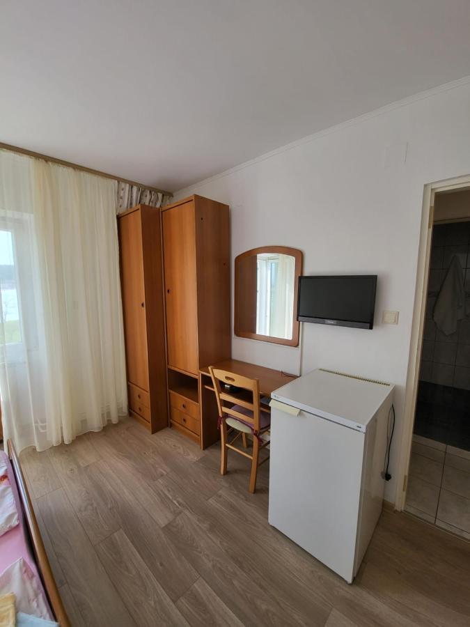 Apartmani Mira Supetarska Draga Exterior foto